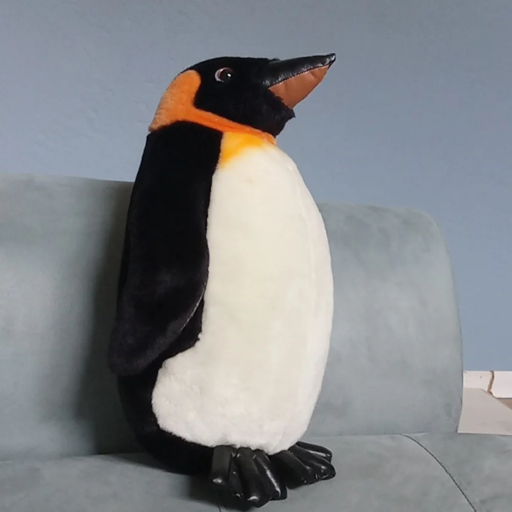 SeaWorld Plush Penguin Toy - Picture 1 of 10